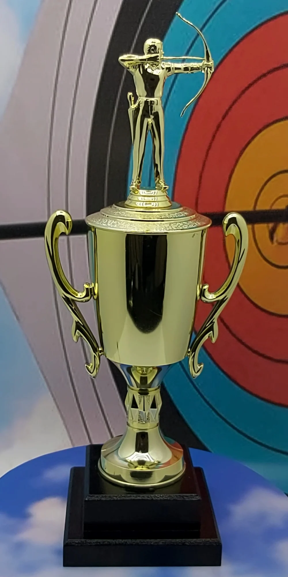 Archer Male Trophy 410mm