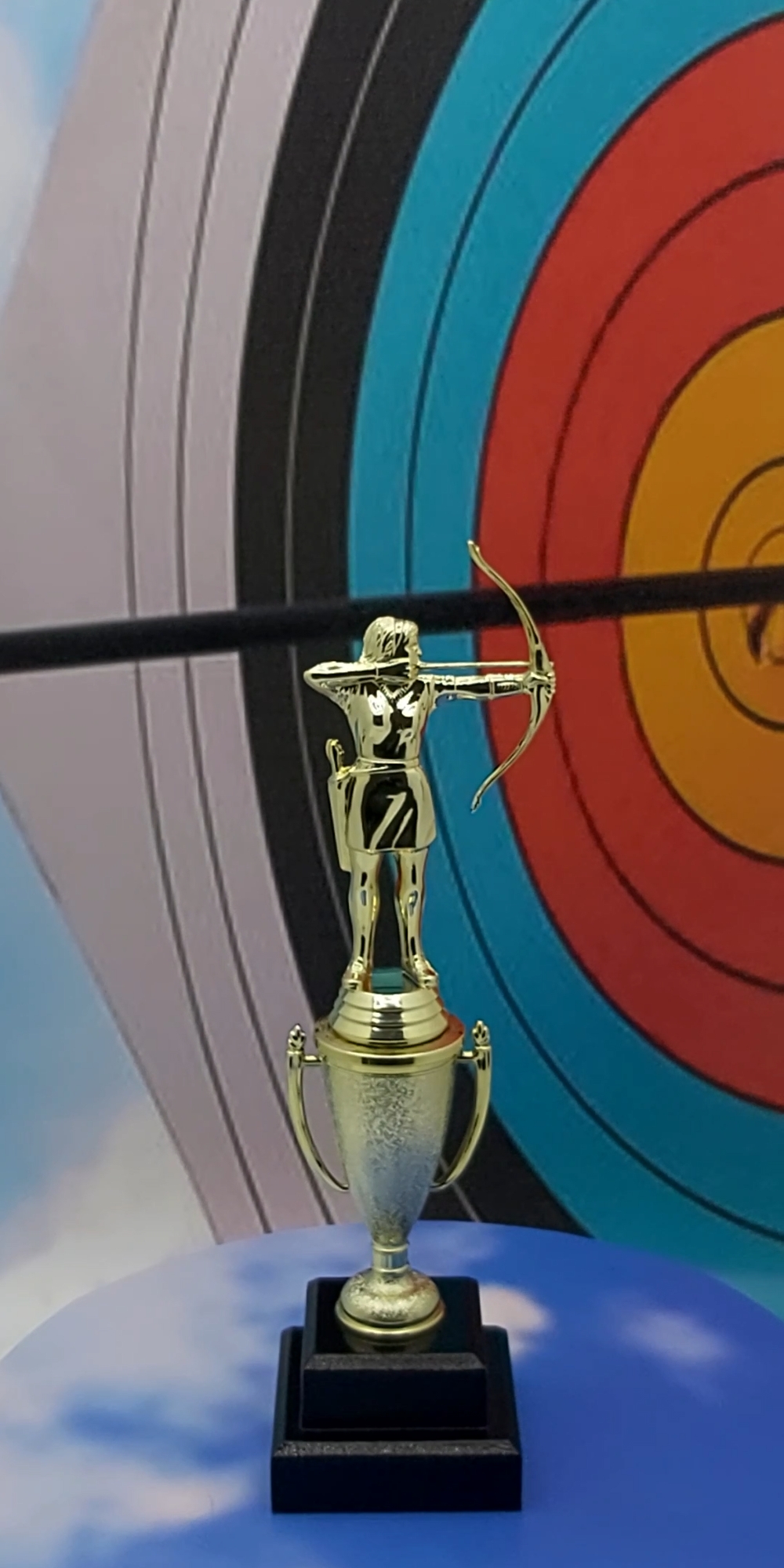 Archer Female Trophy 270mm