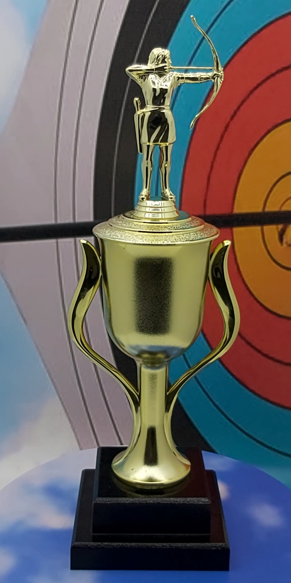 Archer Female Trophy 410mm