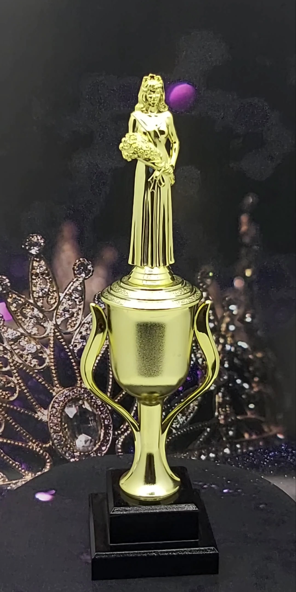 Beauty Queen Trophy 380mm