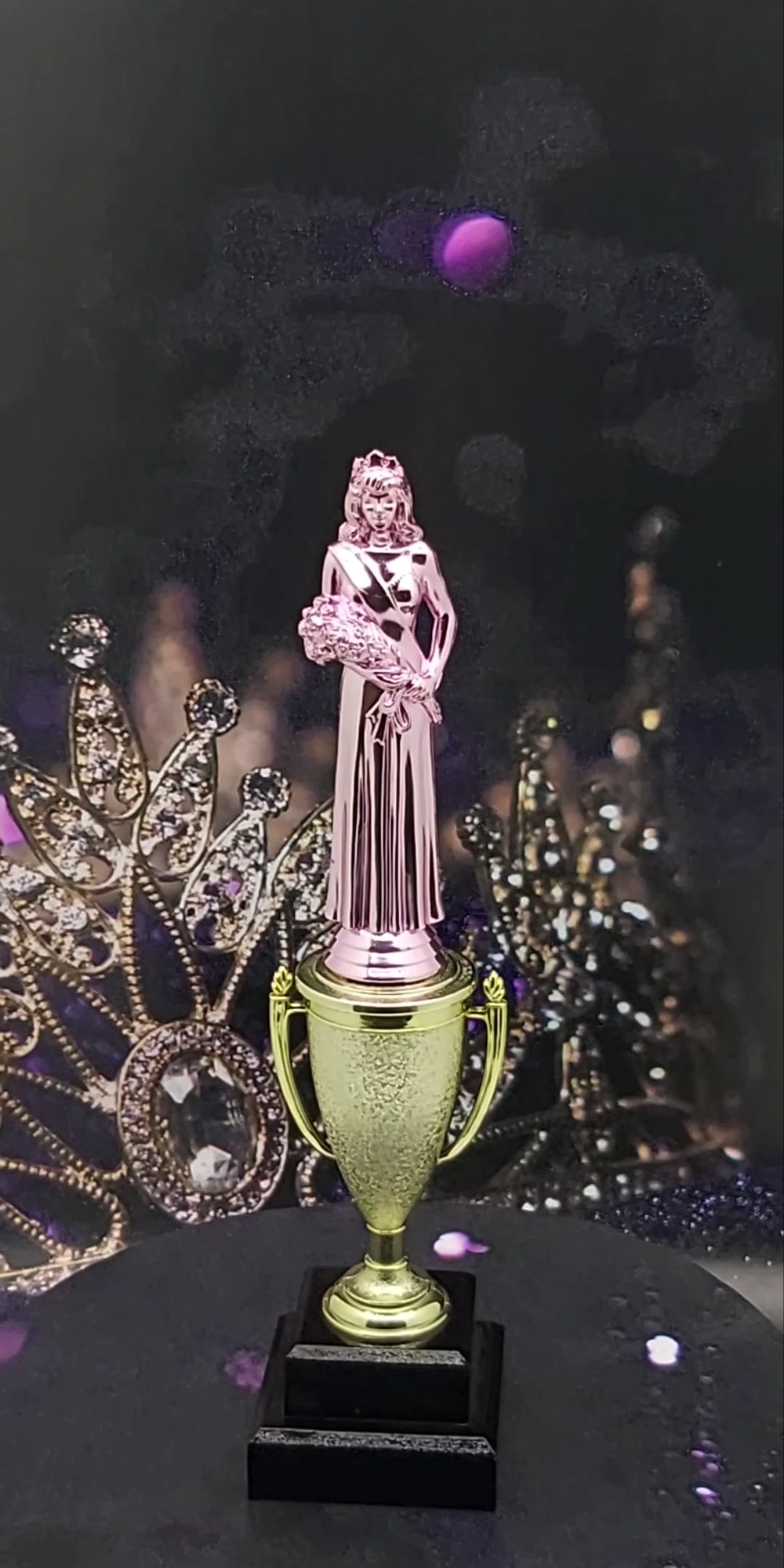 Beauty Queen Trophy PINK 310mm