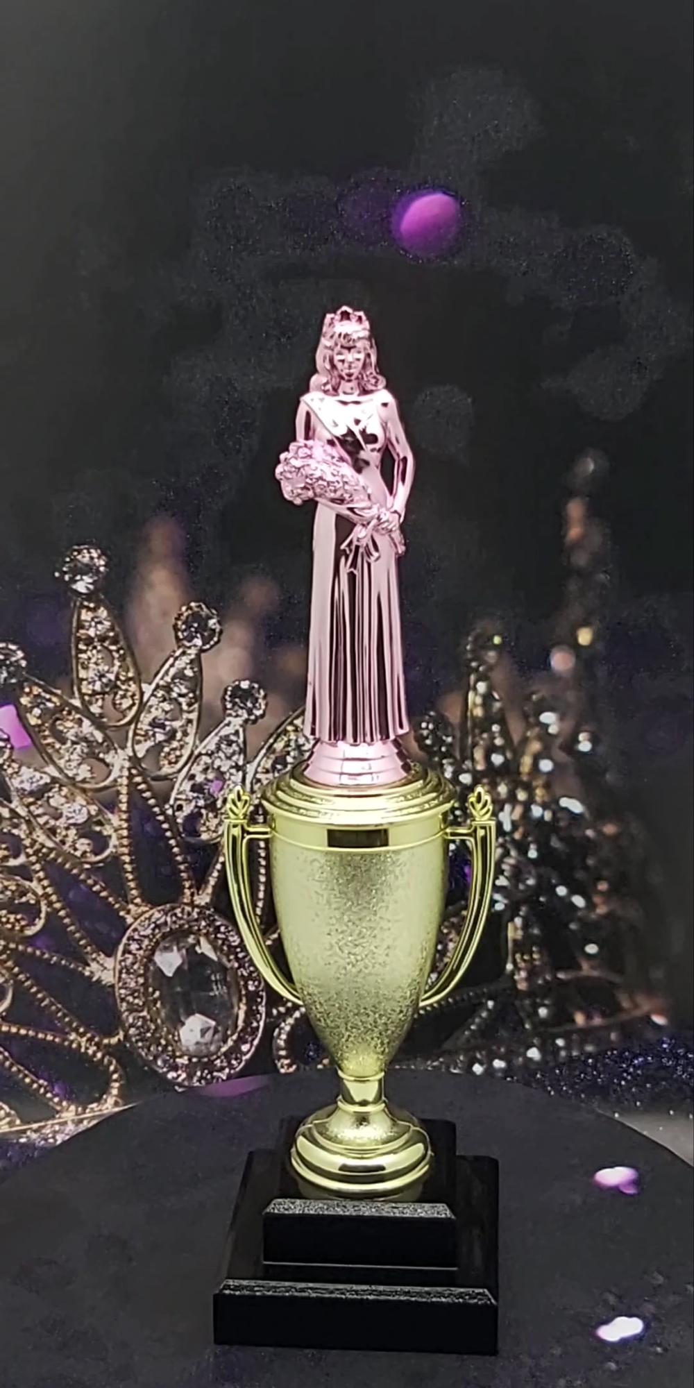 Beauty Queen Trophy PINK 340mm
