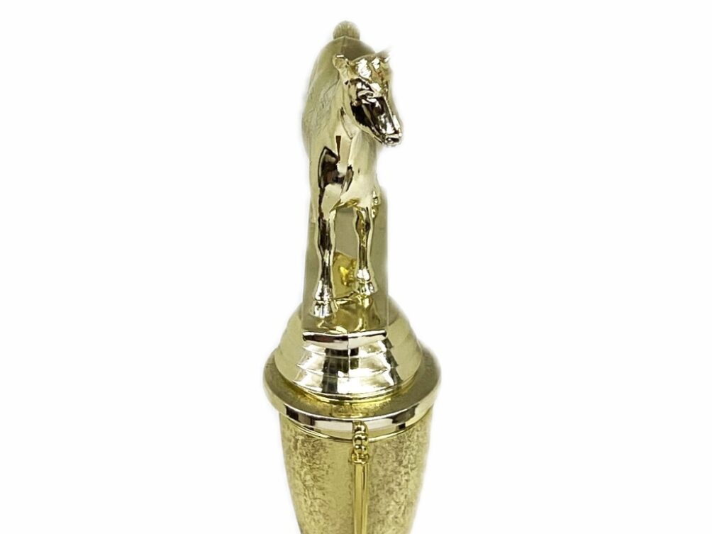 Dairy Goat Trophy 215mm