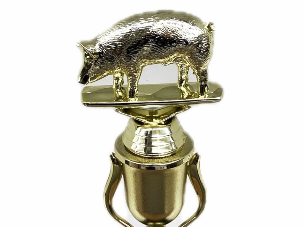 Pig Trophy 215mm