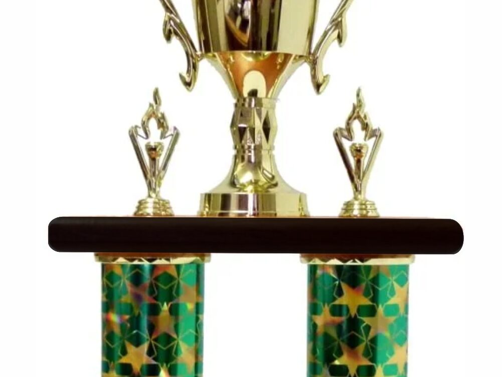 Victory Male Column Trophy 670mm